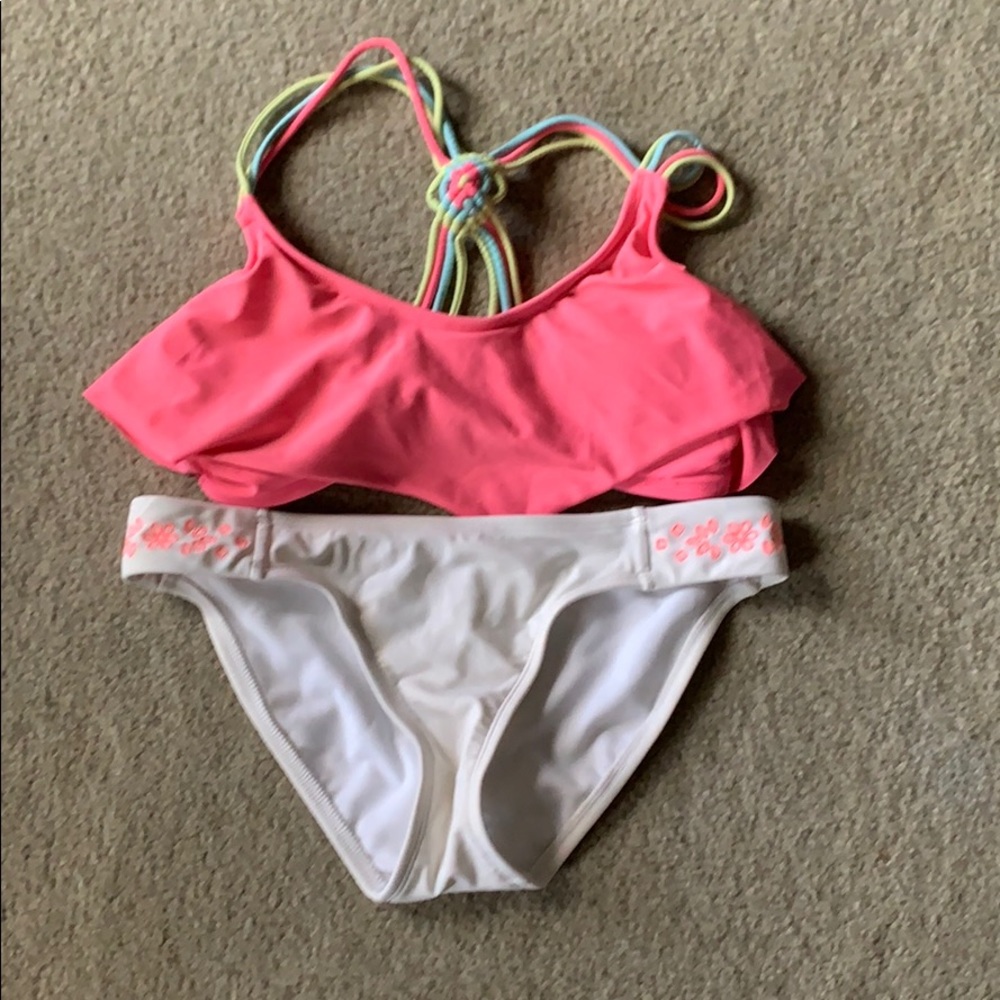 Bathing suit
